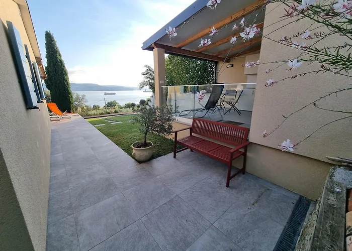 Daire Luna's Seaview - Ankaran